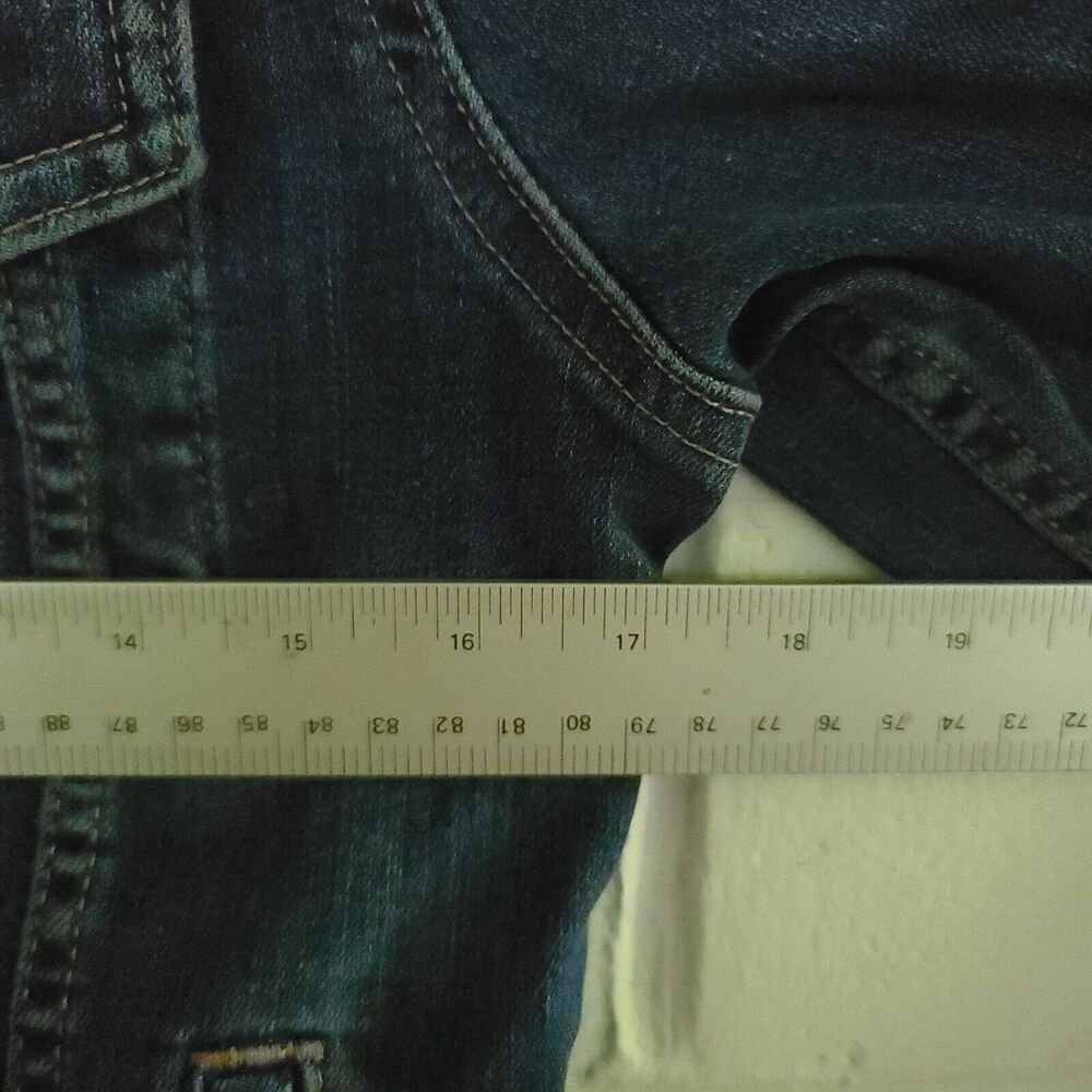 LEVI STRAUSS Women's NWT Original Trucker Crop Denim Jacket Sz S Blank Tab RARE - Picture 8 of 16